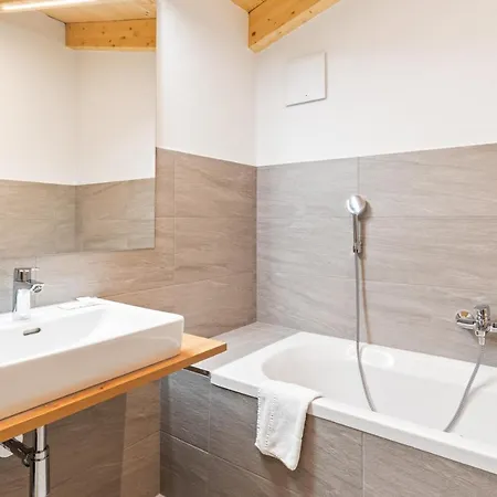 Apartment Chalet A Casa Arlberg *